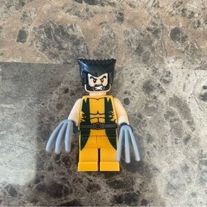 Lego Marvel Super Heroes X-men Minifigure Wolverine w/ Claws 6866 EUC!